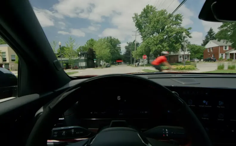 الحقيقة الصادمة: سيارتك هي حاسوب متجول يجمع بياناتك