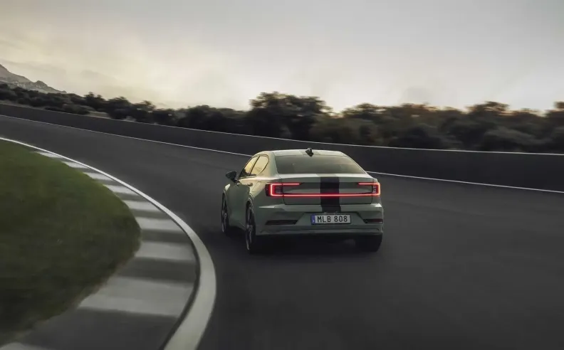 التحديات السوقية والنمو في 2026