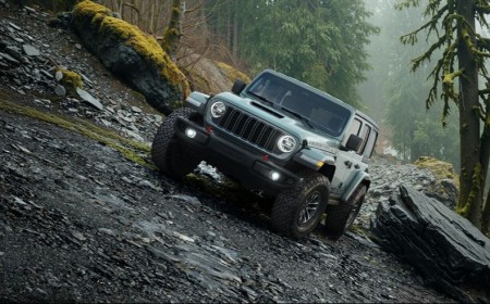 Jeep® Introduces Wrangler ‘Rockslide’ as the Next Drop in the Twelve 4 Twelve Programme