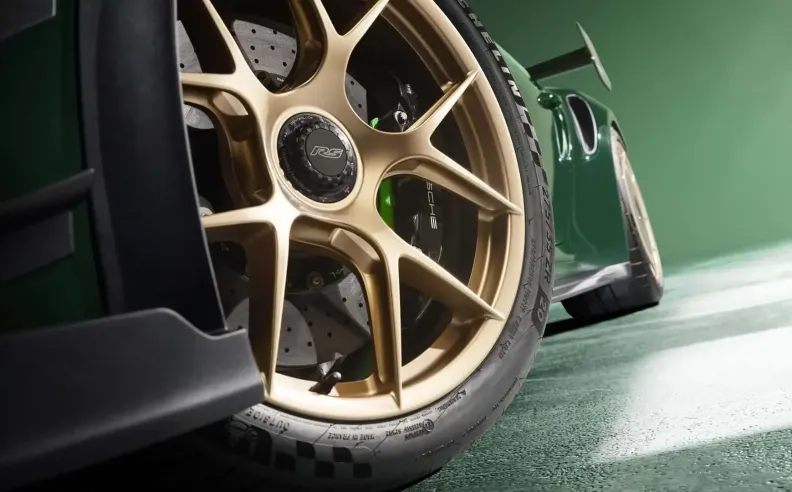 المزايا: وزن أقل وقوة جبارة