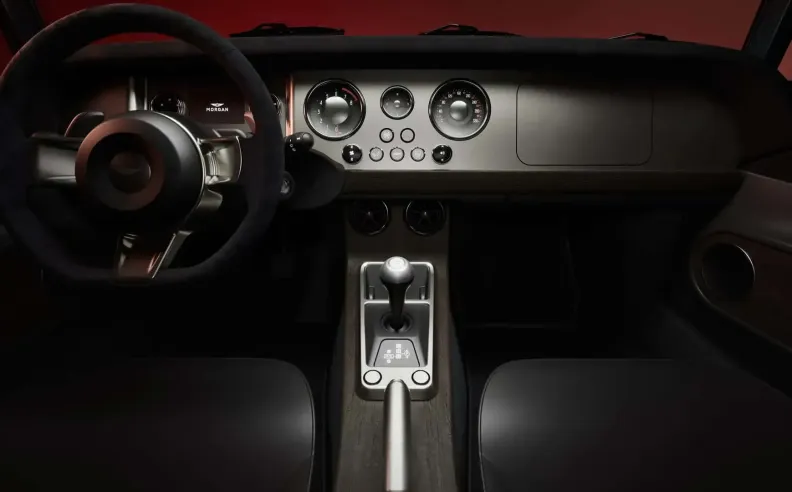 التصميم والجماليات: الكلاسيكية تلتقي بالتكنولوجيا