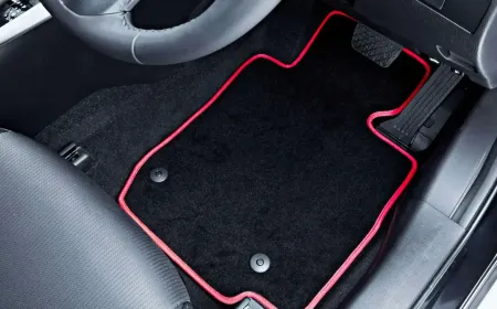 ما الفرق بين أنواع أرضيات السيارة المختلفة؟ دليل اختيار الحماية الأمثل