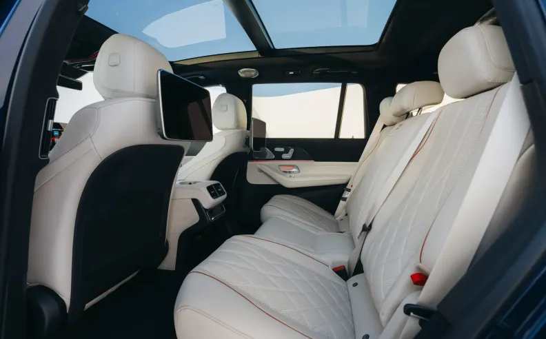 Performance Meets Luxury and Everyday Usability