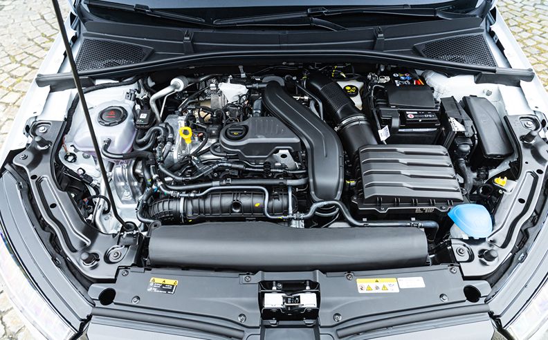 Why Low- and Mid-Range Torque Matters in Summer Driving