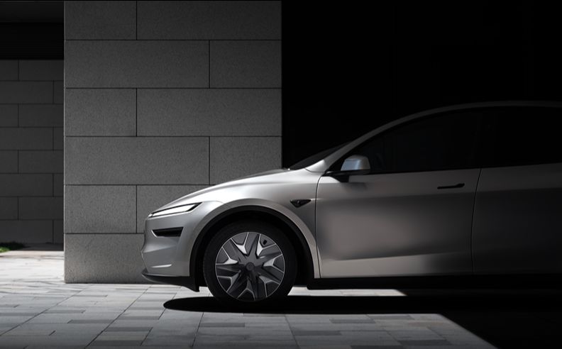 Tesla Model Y L Premium Delivers Spacious Design, Comfort and Performance