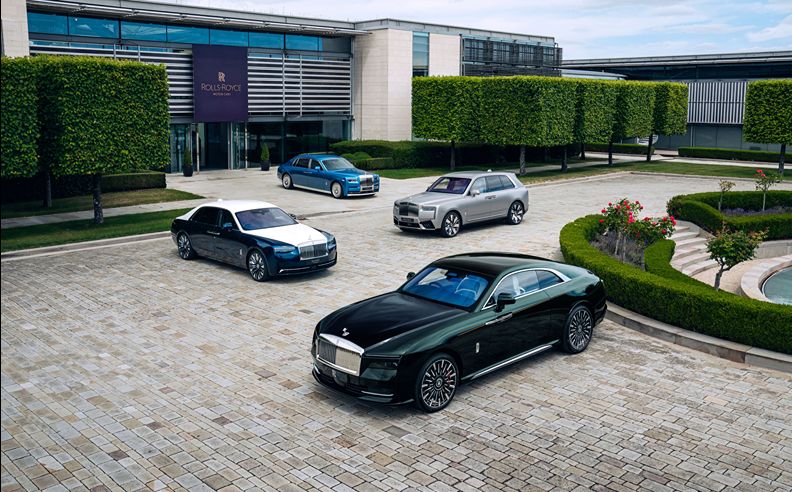 Rolls-Royce Unveils Bespoke Masterpieces at Goodwood