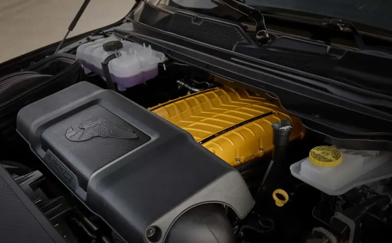 شواحن فائقة لجميع خيارات محركات V8