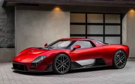 McLaren McL 6GT Brings Back Manual V8 Power