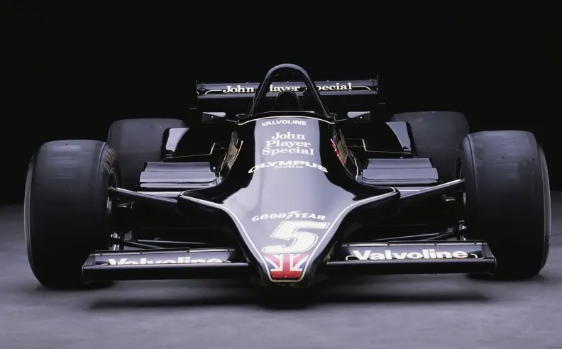 Why Formula 1 Cars Race on Smooth Slick Tires