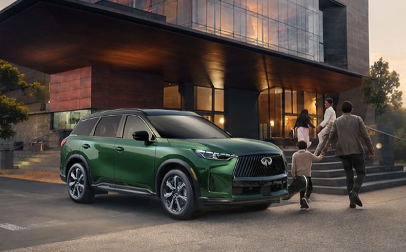 The INFINITI QX60 is Built for the School Run and Everything Around It