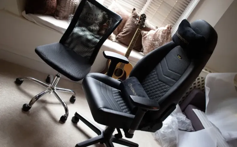 افضل مقاعد الالعاب الالكترونية: Noblechairs Icon