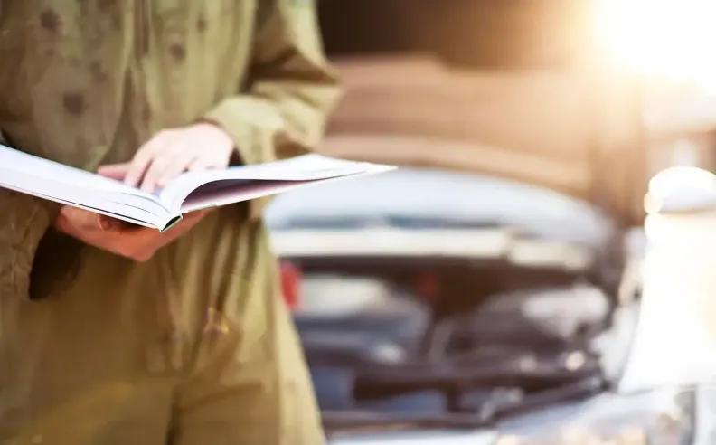 ميزات خفية في سيارتك: أسرار وتقنيات يكشفها كتيب المالك