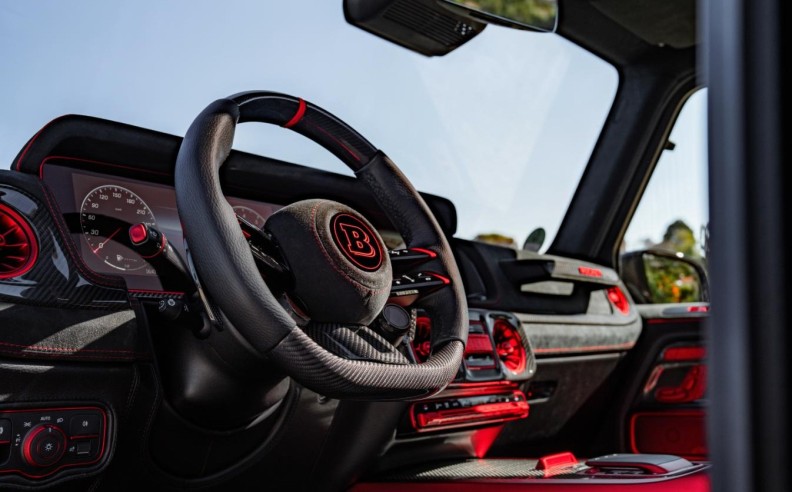 BRABUS 900 ROCKET EDITION CABRIO Makes Its World Premiere