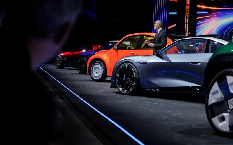 Stellantis Unveils Nine Concept Cars and Major Premieres at the Paris Motor Show