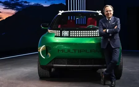 Fiat Multiplay Concept Combines an SUV and Pickup at Paris Motor Show 2026