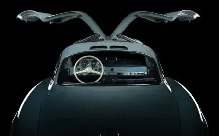 Mercedes 300 SL Gullwing Doors: The Engineering Secret Behind an Automotive Icon
