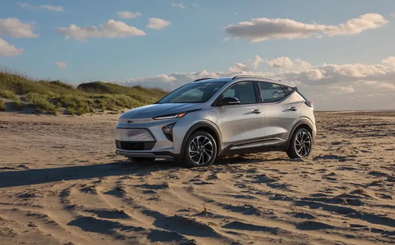 شيفروليه بولت