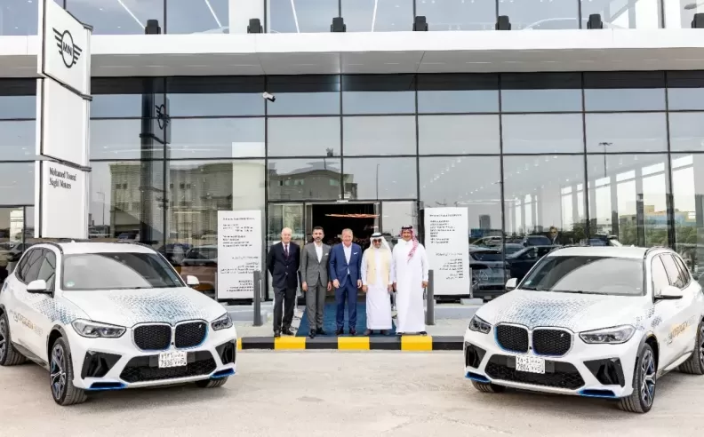 Showroom unveiling