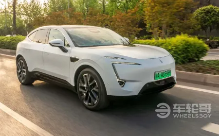 افاتر 11 سيارة كهربائية صينية بالتعاون مع هاواوي