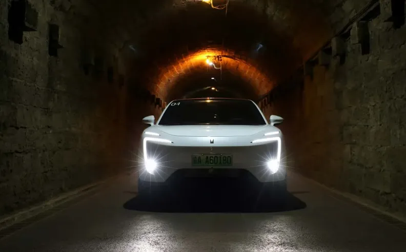 سعر افاتر 11 Avatr