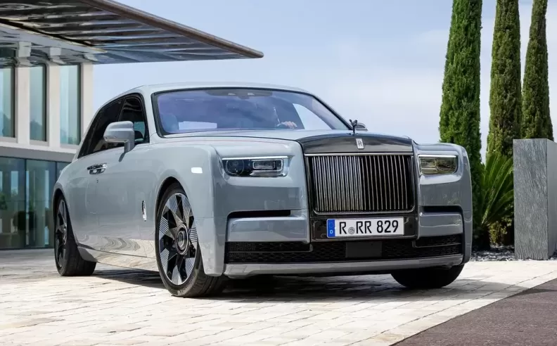 Rolls-Royce Phantom