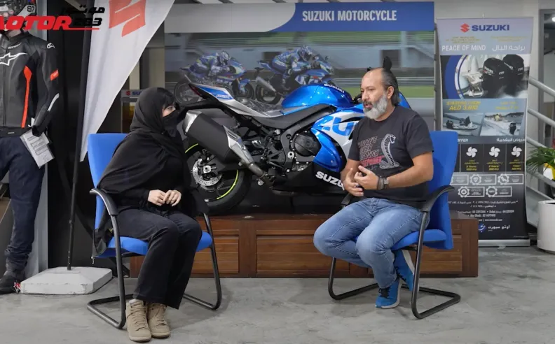 رحلة إيمان ثاني إلى عالم الدراجات النارية