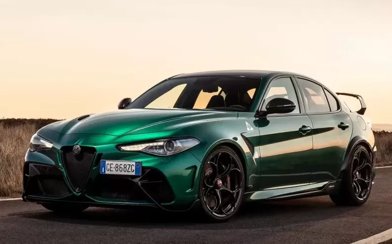 Italian Engineering Design Alfa Romeo Giulia GTA: A Marvel of Italian Engineering