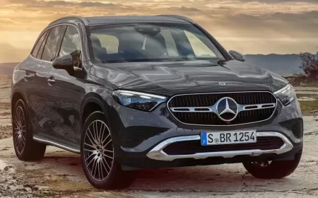 Unveiling Luxury and Performance: The Mercedes-Benz GLC 300 4MATIC at EMC in UAE