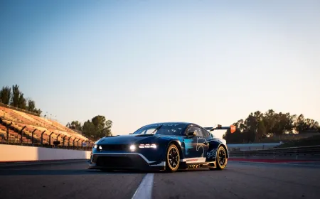 فيلم يوثق استعدادات الفريق للحدث المرتقب: 