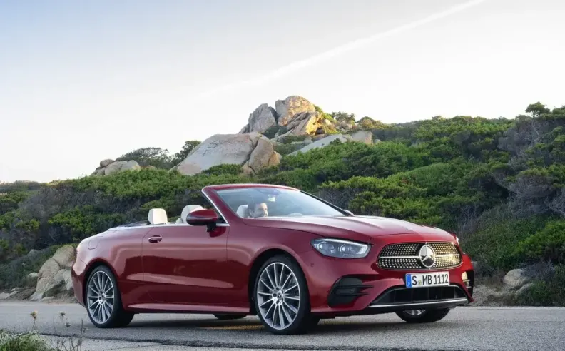 مرسيدس بنز إي كلاس كابريوليه