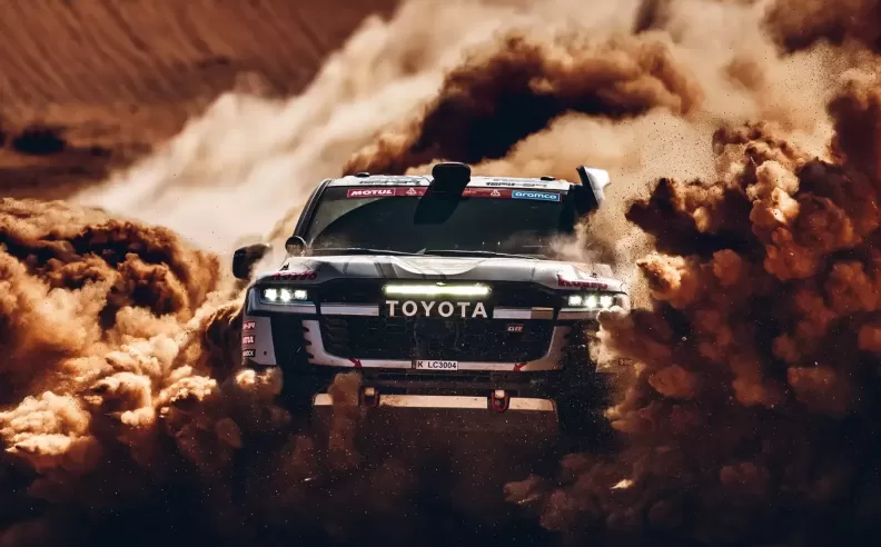 Morizo Commends Land Cruiser's 11th Dakar Win and Toyota's Carbon-Neutral Milestones
