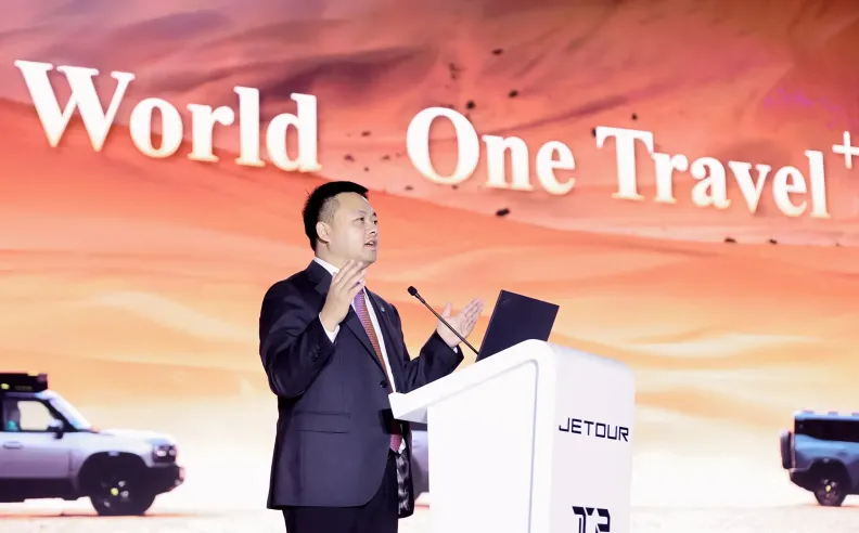 ابتكار جيتور في عالم السيارات العائلية والطرقات الوعرة