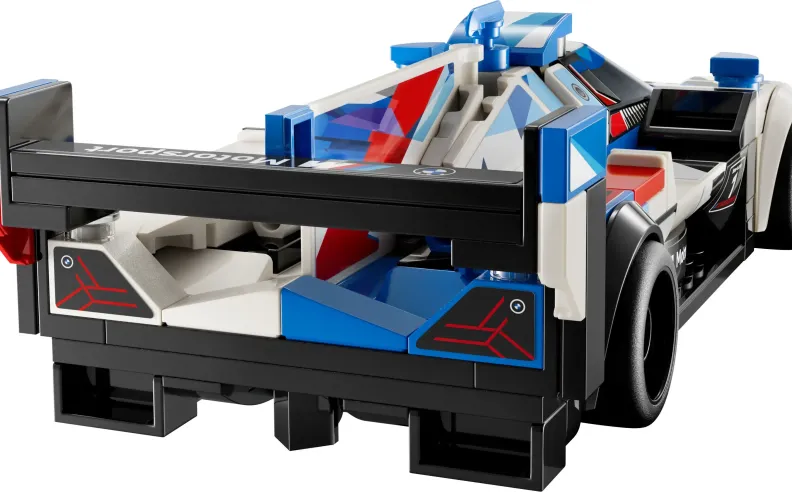 تجسيد الأيقونات السباقية بكتل ليجو