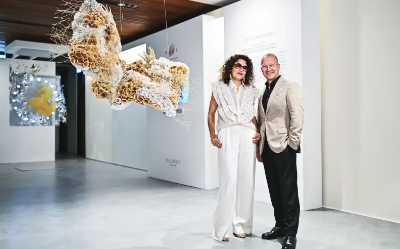 إبداع يلامس سماء الخيال: فنّانات يعيدن تصوّر روح السعادة