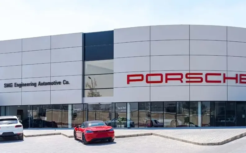 التفوق التكنولوجي: دقة وابتكار في صيانة بورش