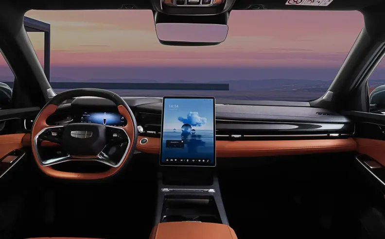 داخلية وسعر جيلي بريفيس الجديدة؟