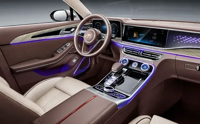 مقصورة هونشي H9 تقدم واحدة من أفخم التجارب على مستوى السيارات الصينية