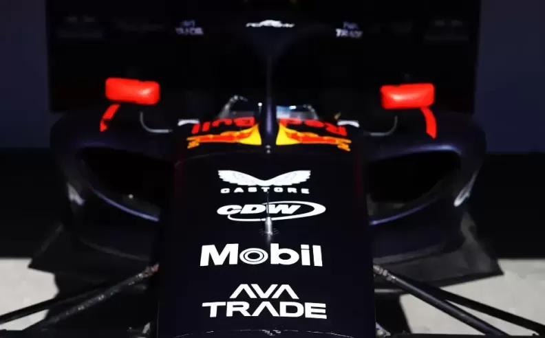 AvaTrade and Oracle Red Bull Racing Unite Ahead of 2025 at Abu Dhabi GP