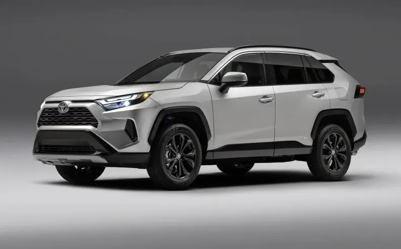 أفضل اس يو في: تويوتا RAV4 الهجينة 2024