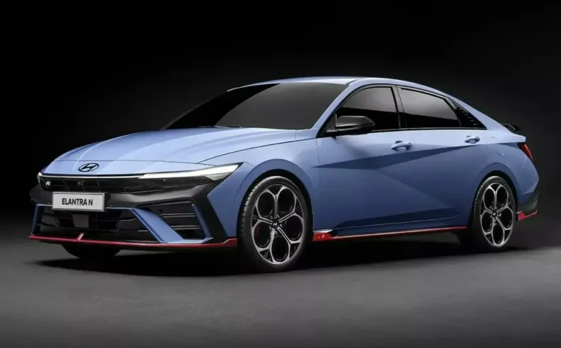 هيونداي إلنترا 2024