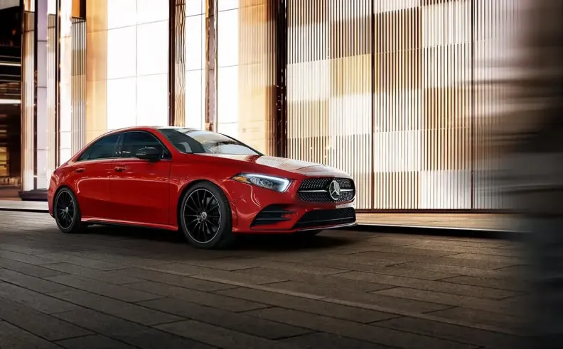 مرسيدس-بنز إيه كلاس: التكنولوجيا والرفاهية