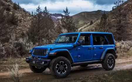 2024 Jeep Wrangler Debuts Smaller Grille, Bigger Touchscreen In New York