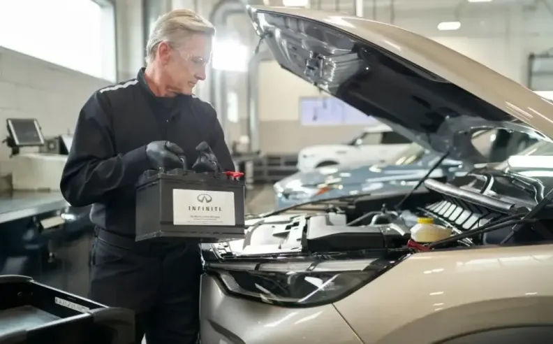 الميزات الرئيسية لبرنامج المساعدة على الطريق من إنفينيتي