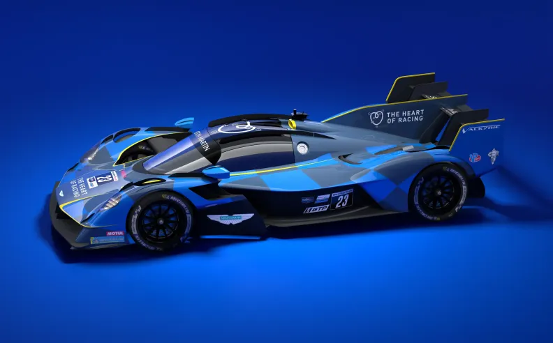 السيارة الخارقة المسموح بقيادتها على الطرق تحولت إلى سيارة سباق مميزة