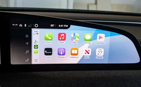 نظام المعلومات والترفيه في لوسيد: مستقبل تكنولوجيا السيارات شبه المثالي