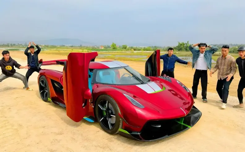 رحلة بناء شبيهة كونيغسيغ