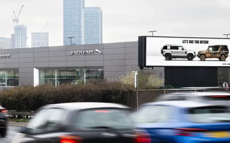 حملة Us vs. Them تبرز تفرد Grenadier بروح التحدي