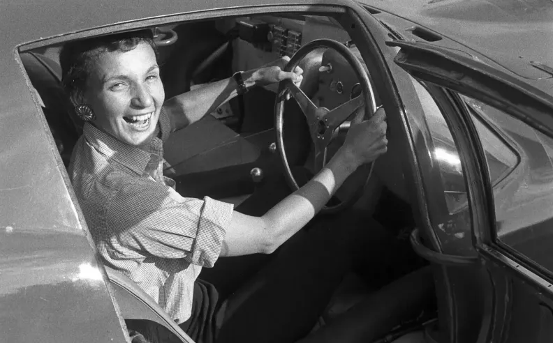 نشأة مبكرة وشغف رياضي