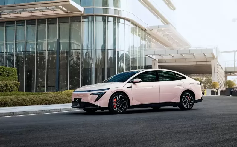 Dongfeng Nissan N7: Sleek All-Electric Sedan