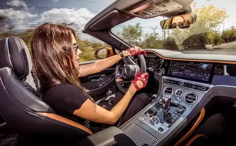 Arabian Gazelles Rally Empowers Women on UAE Roads